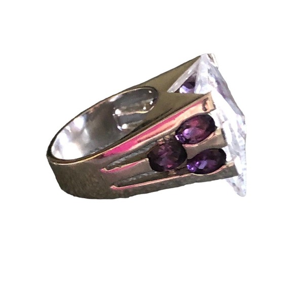 18K Gold E Purple Cubic Zirconia 2 tone silver Statement Ring Size 7.5 16gram - Picture 11 of 16